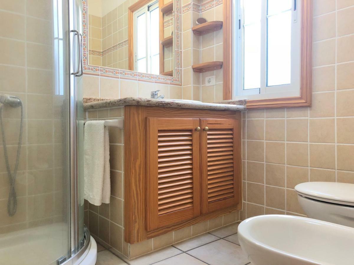 Apartamentos El Faro Puerto De Naos Exteriér fotografie